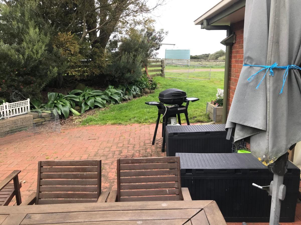 Lanaud Farm Stay Allansford Buitenkant foto